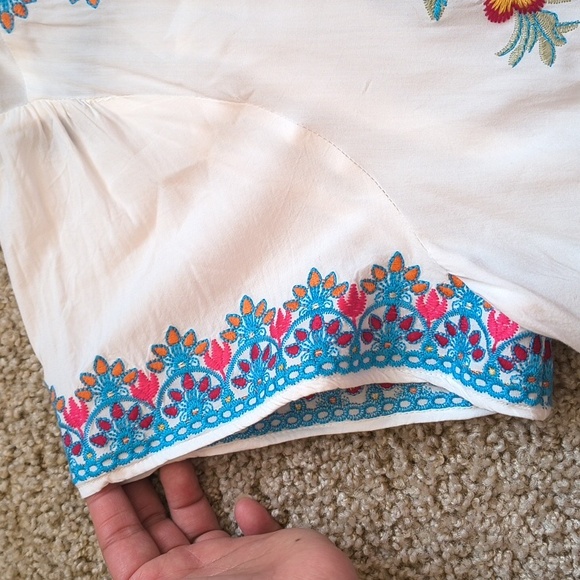SAVANNA JANE Embroidered Floral Boho Top Size 1X - Picture 4 of 8